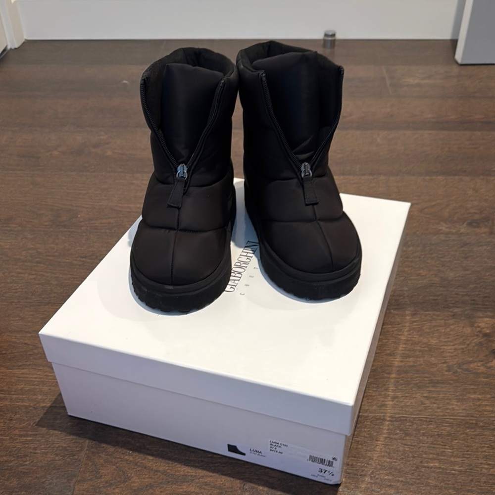 ❌SOLD❌ GIABORGHINI Luna Black Boots 37.5/7.5